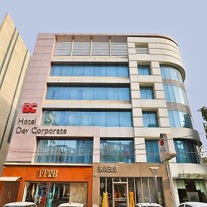 Capital O 15537 Dev Corporate